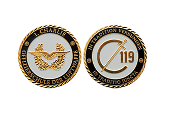 Challenge Coin als Erinnerung an die eit der Ausbildung an der Offizierschule der Luftwaffe 