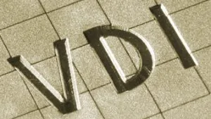 Individuelle Vereinsmünze mit Initialen geprägt