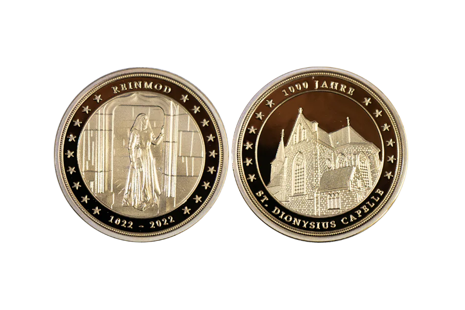 Goldene Münze zum Jubiläum der Dyonisoskapelle. Polierte Platte